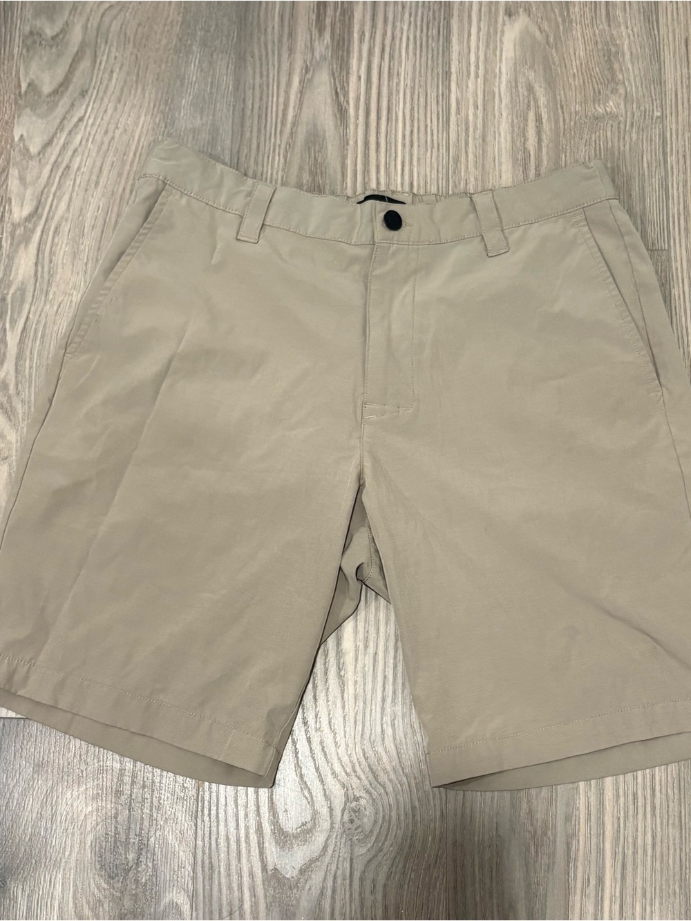 Banana Republic Flat-Front Chino Shorts - Light Tan